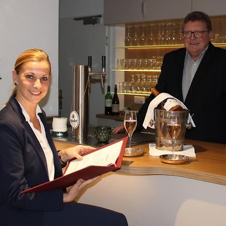 Stuettgens Hotel Velbert Bagian luar foto