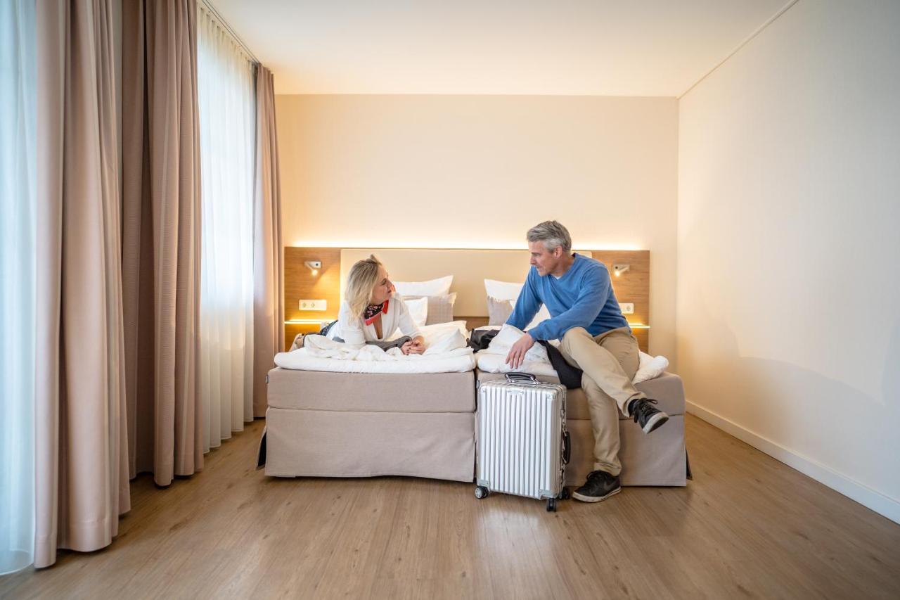 Stuettgens Hotel Velbert Bagian luar foto