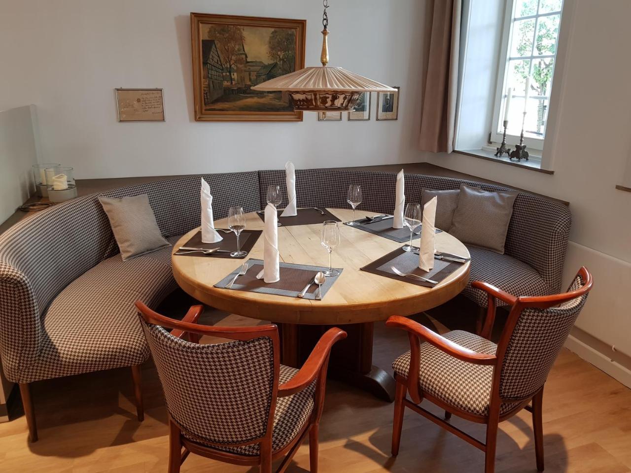 Stuettgens Hotel Velbert Bagian luar foto