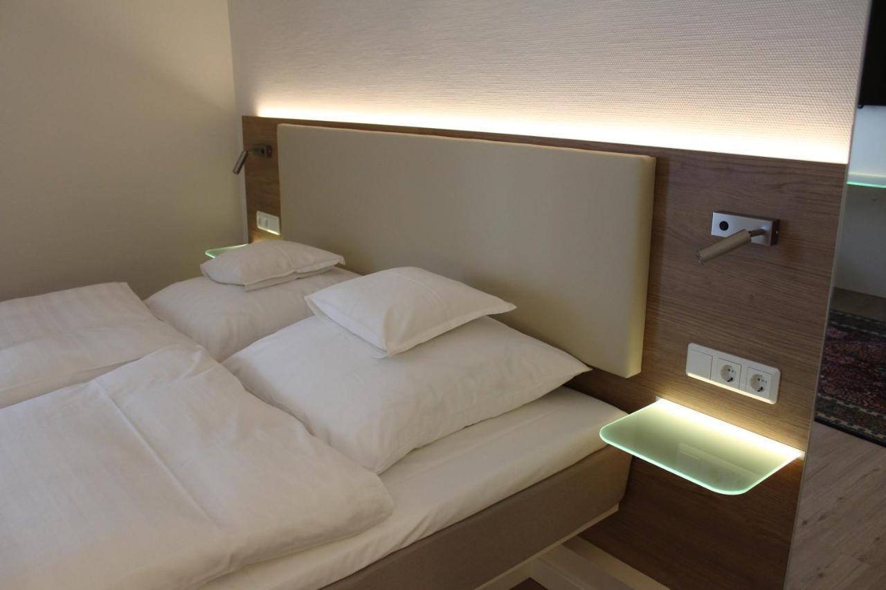 Stuettgens Hotel Velbert Bagian luar foto