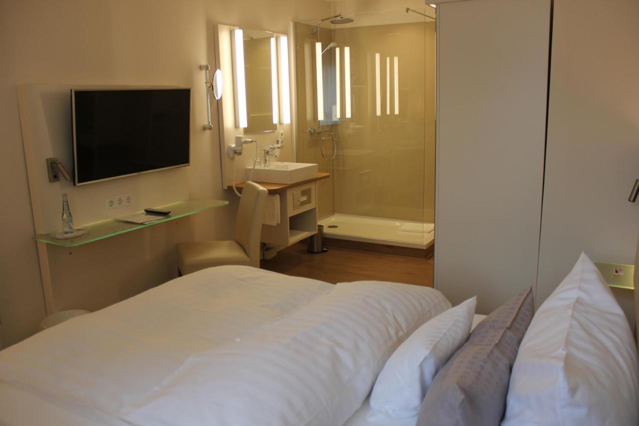 Stuettgens Hotel Velbert Bagian luar foto
