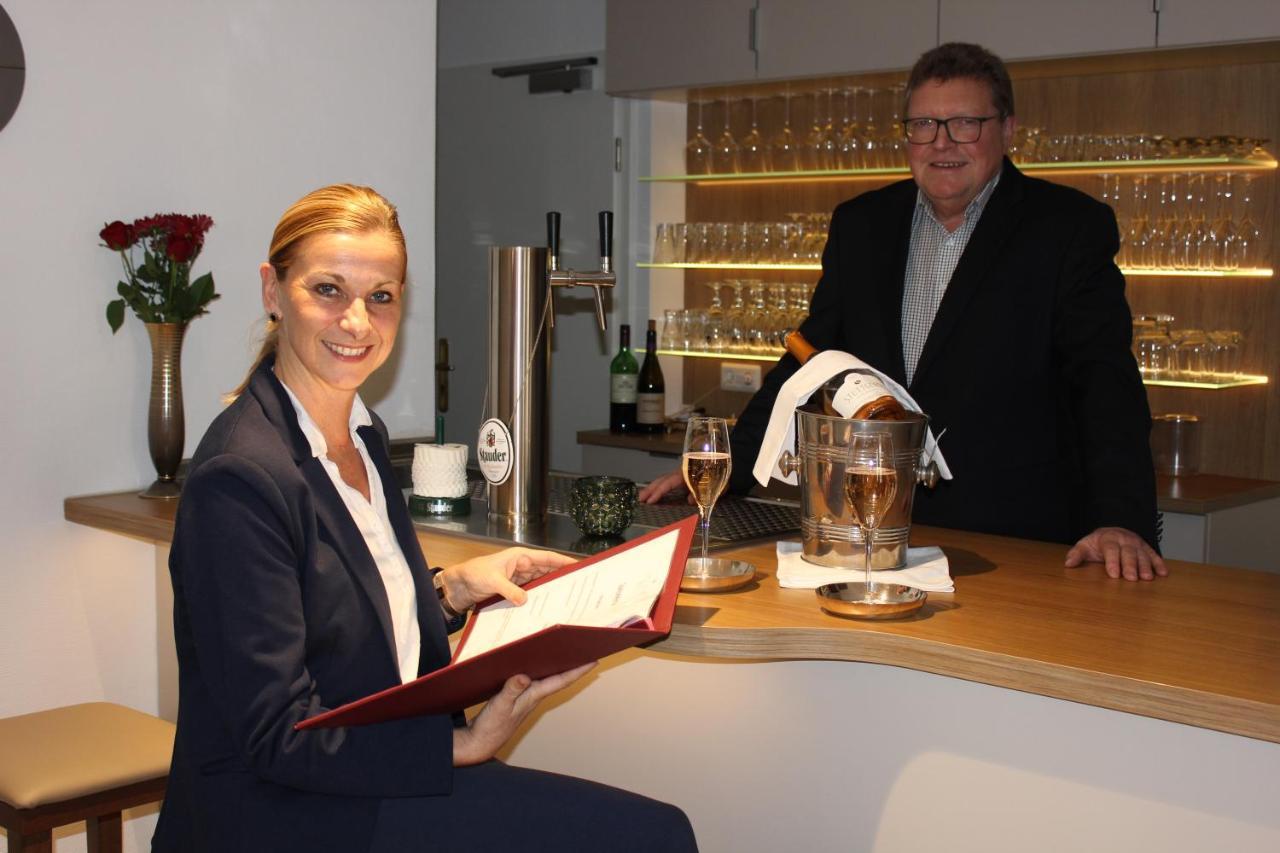Stuettgens Hotel Velbert Bagian luar foto